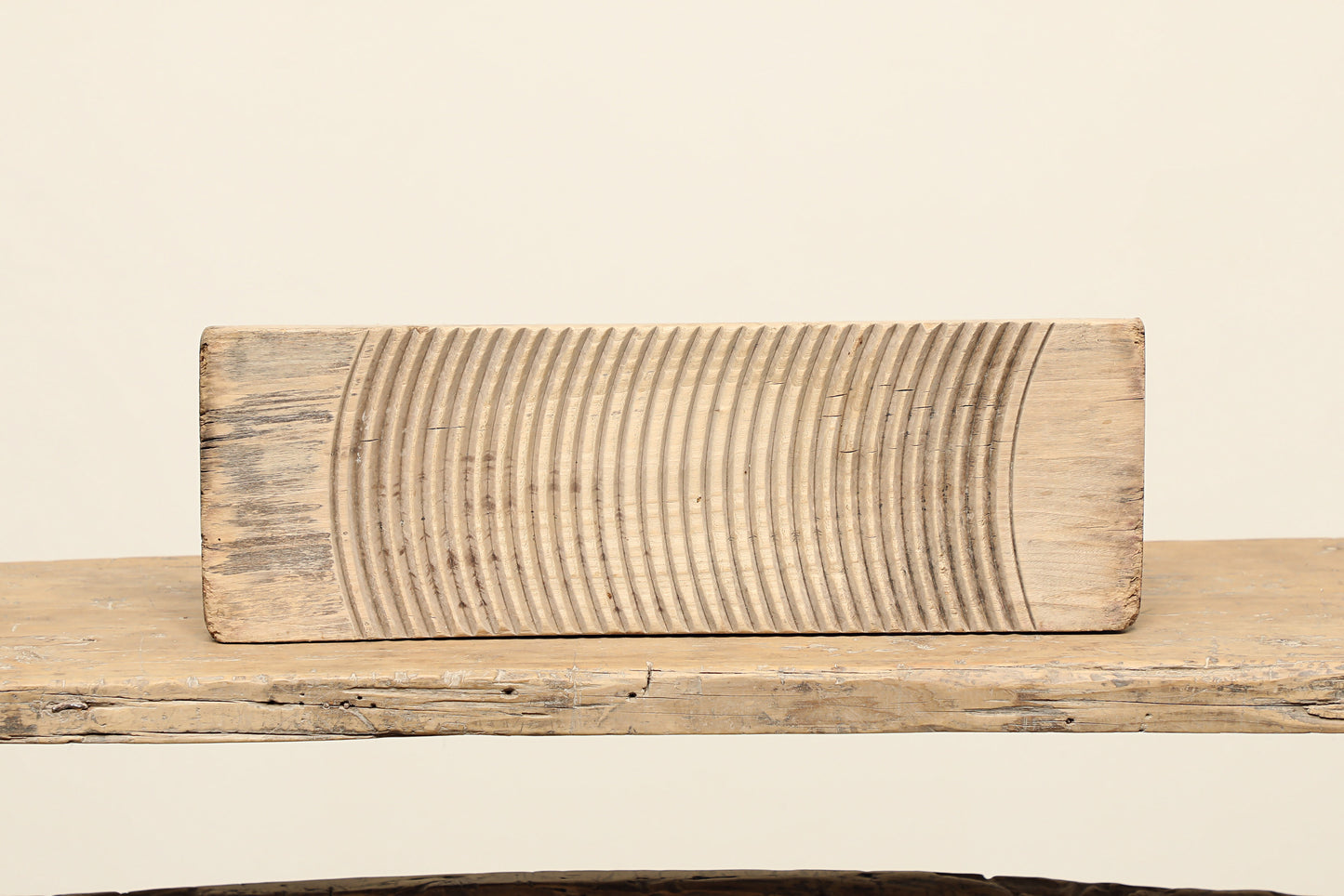 (GAT053) Vintage Poplar Washboard - Circa 1974 (6x1x24)