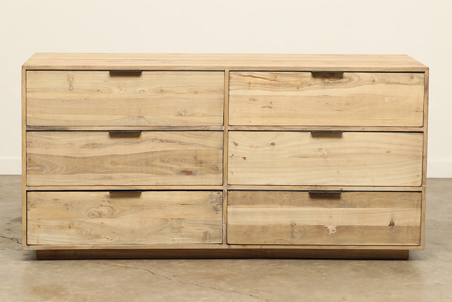 (PP160) Brooks Lowboy Dresser (63x19x31)