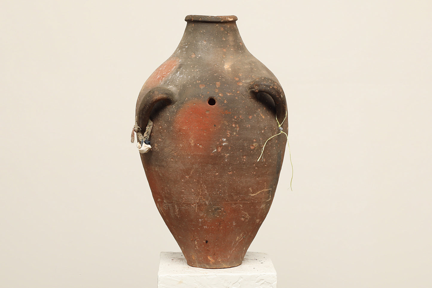 (IWB321) Vintage Turkish Pot (16x16x27)