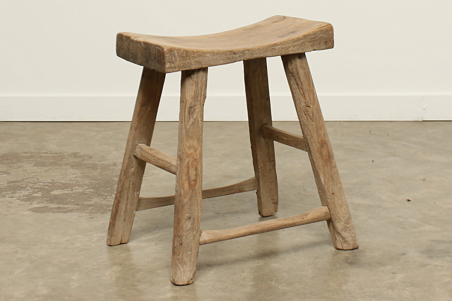 (GAQ135)  Vintage Elm Stool - Circa 1910 (17x10x20)