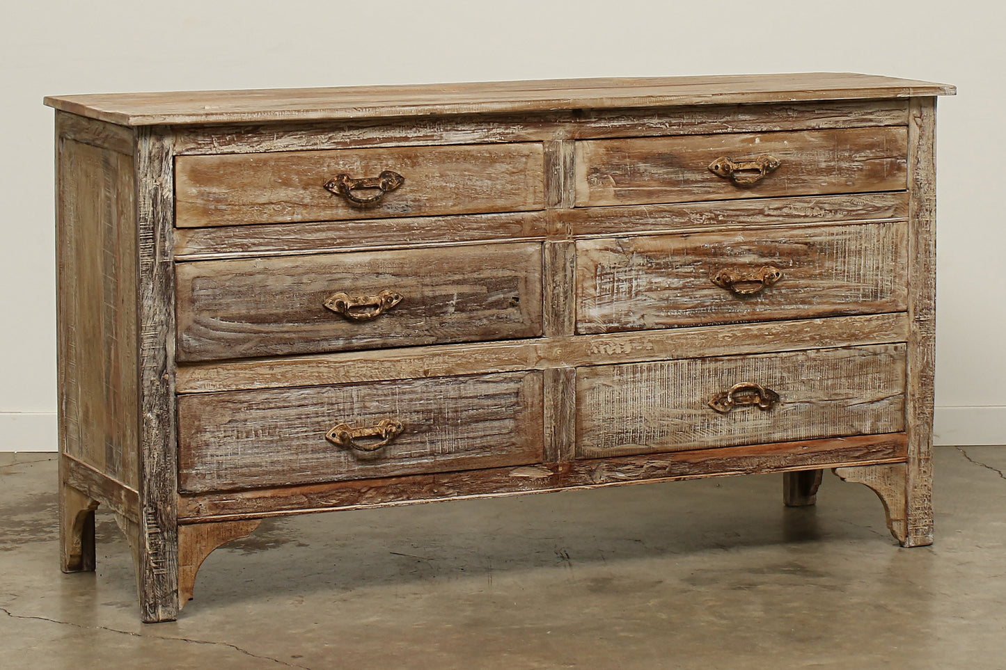 Bozeman Lowboy Dresser