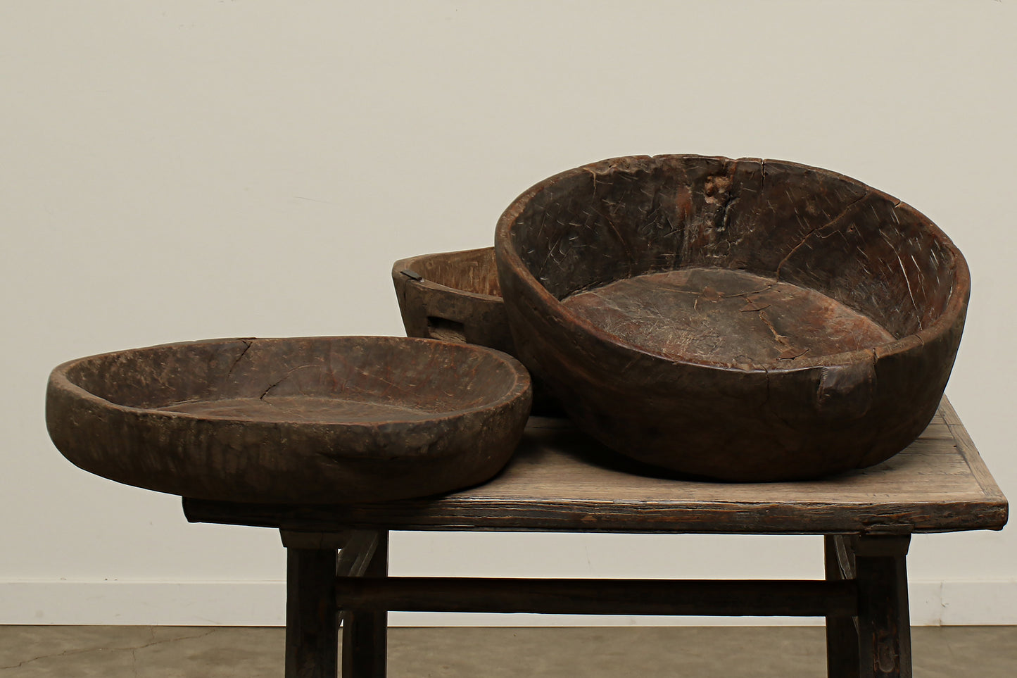 (GAP006) Vintage Dough Bowl (24x22x7)