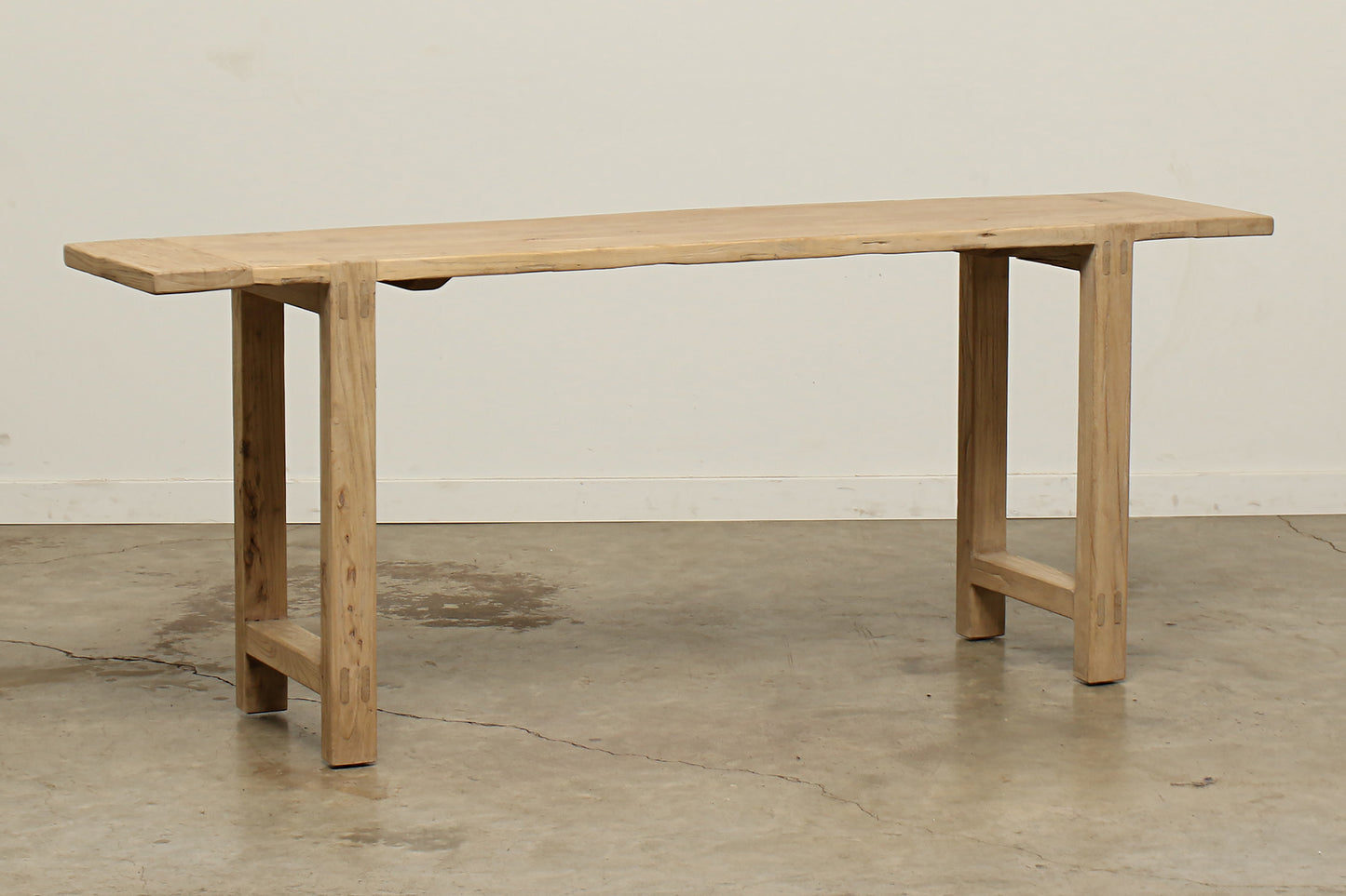 Beaumont Console