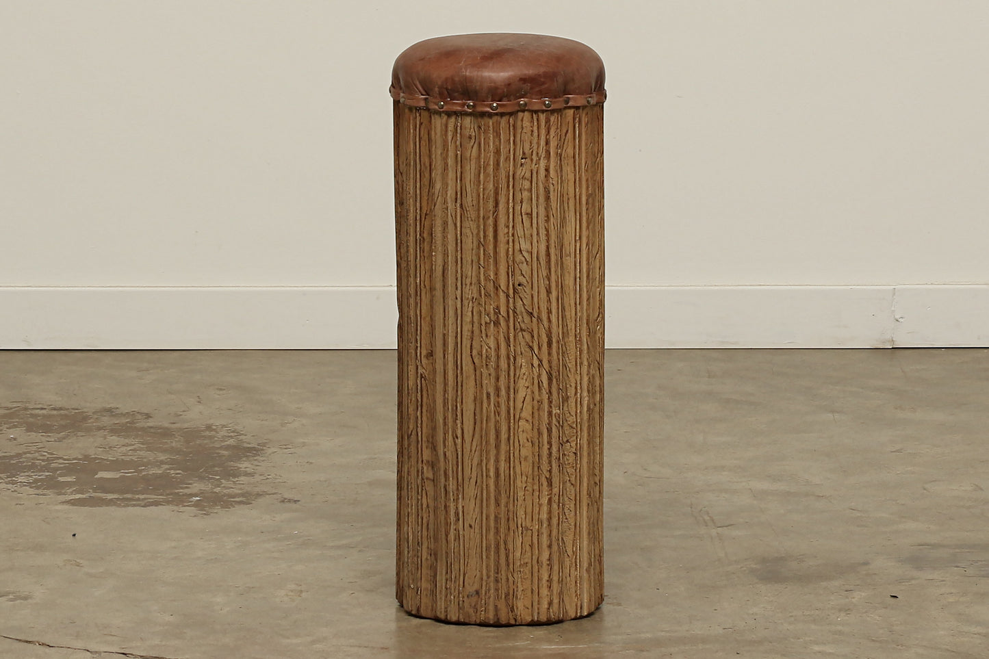 Pillar Stool