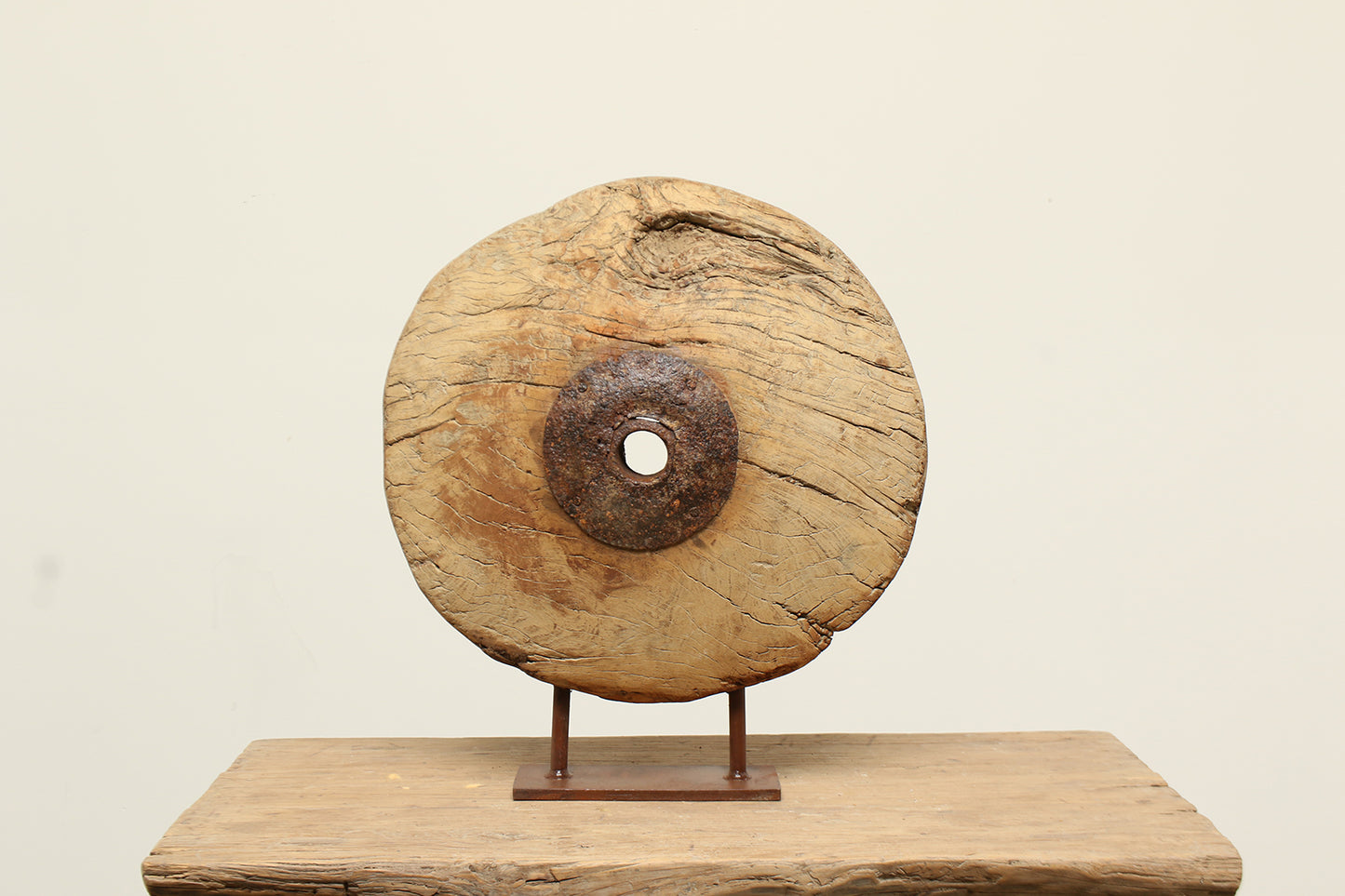 (PP108-P2 ) Vintage Wheel on Iron Stand
