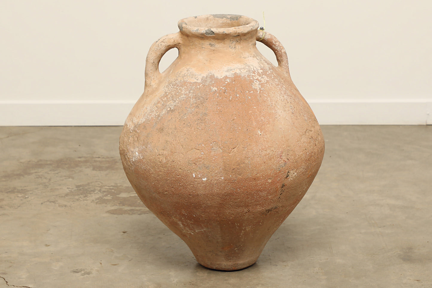 (IWB370) Vintage Turkish Pot (22x22x27)