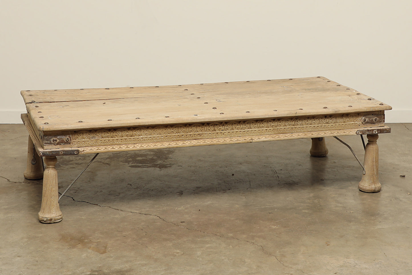 (PP209 ) Vintage Thakat Coffee Table (68x34x17)