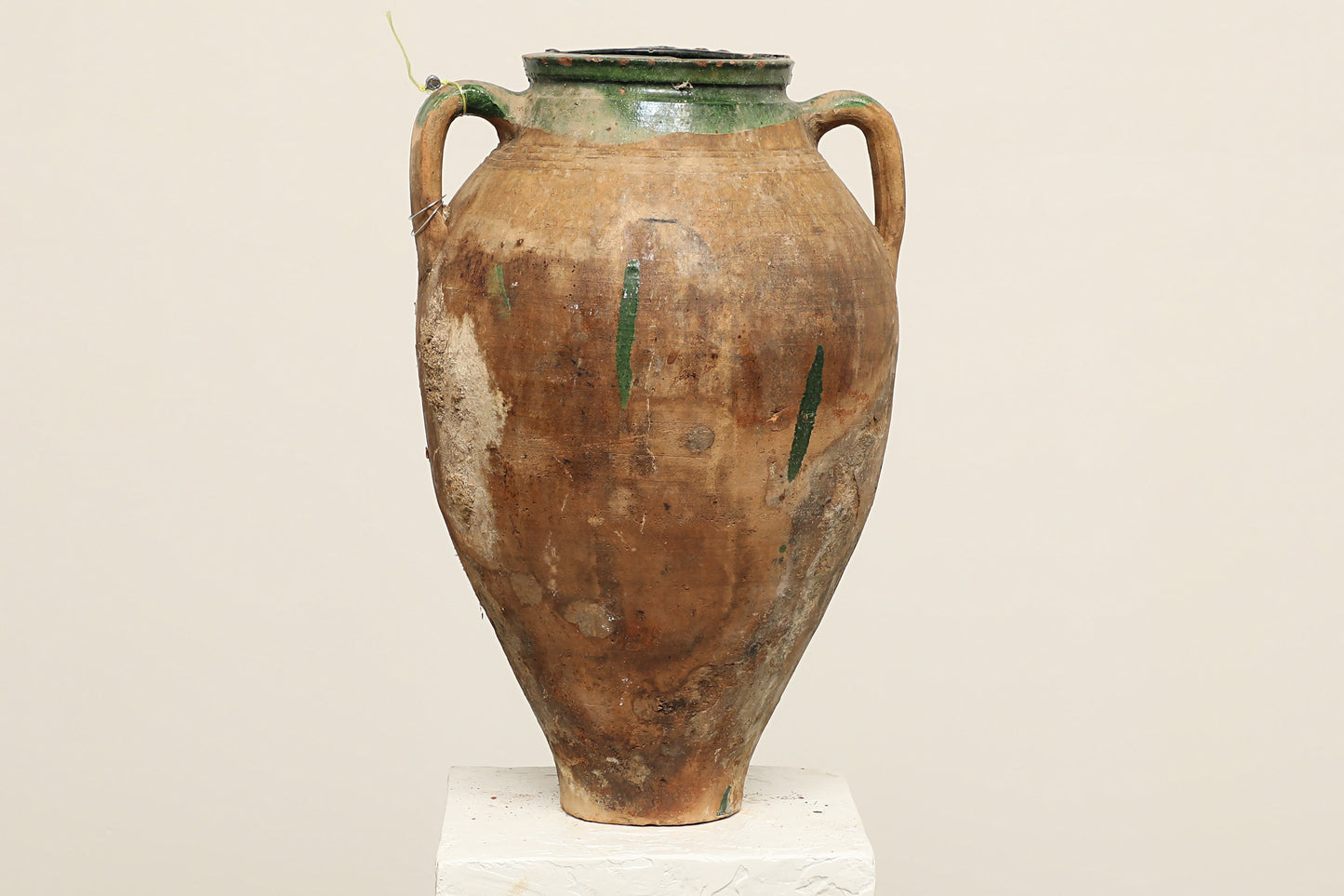 (IWB300) Vintage Turkish Pot (15x15x23)