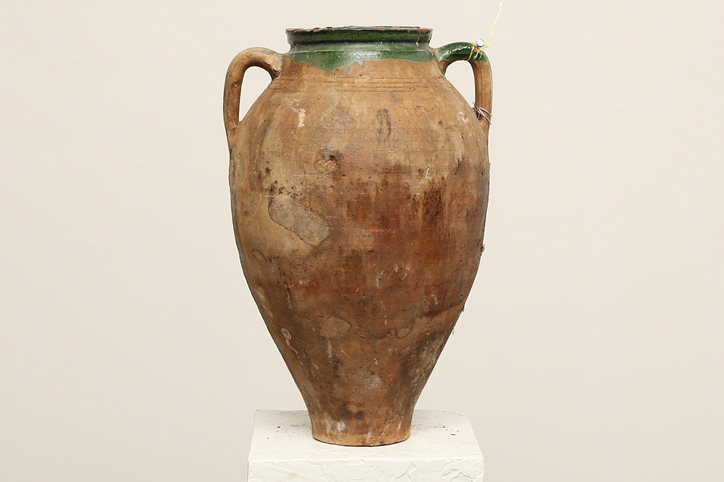 (IWB300) Vintage Turkish Pot (15x15x23)