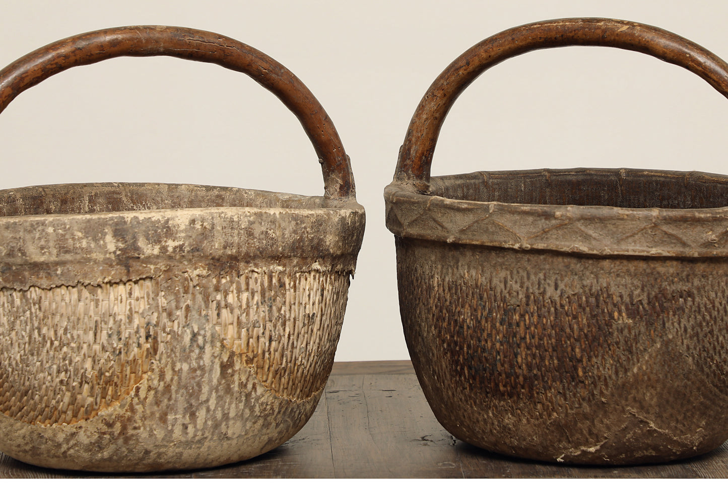 (GAS001) Vintage Willow Farm Basket - Circa 1960 (18x18x22)