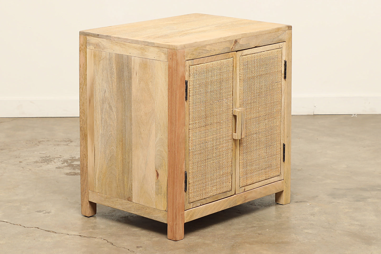 (PP164) Havana Nightstand (24x18x26)
