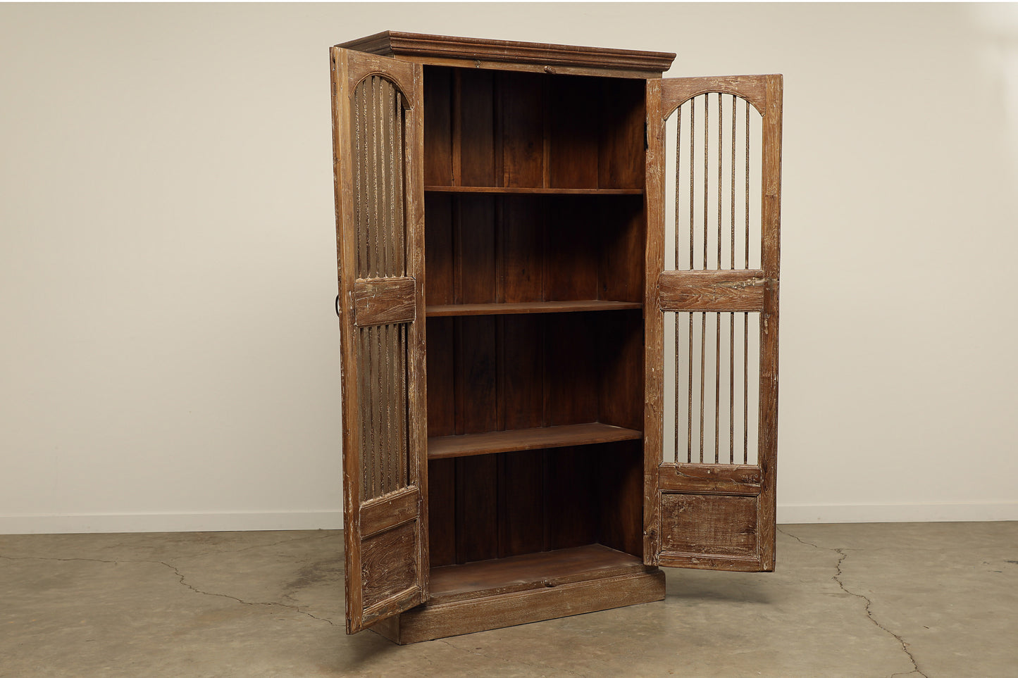 (PP121 ) Vintage Jali Cabinet