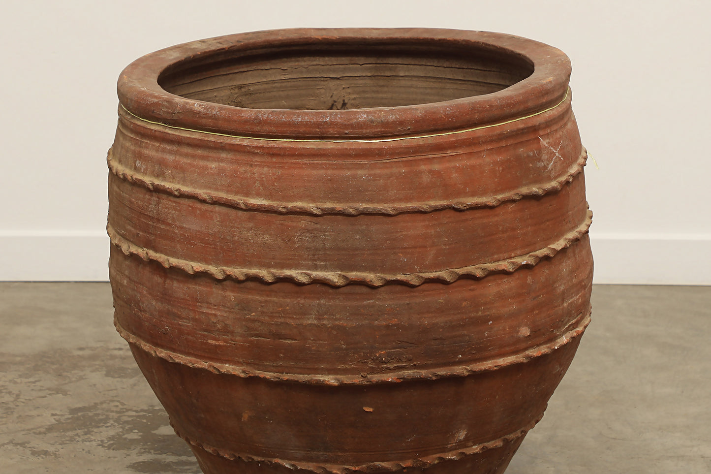 (IWB415) Vintage Turkish Dagar Pot (25x25x27)