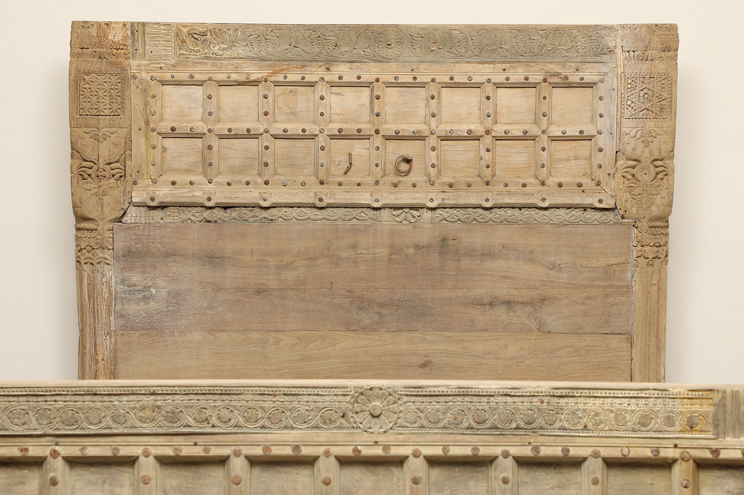 (MM198) Haveli Eastern King Bed