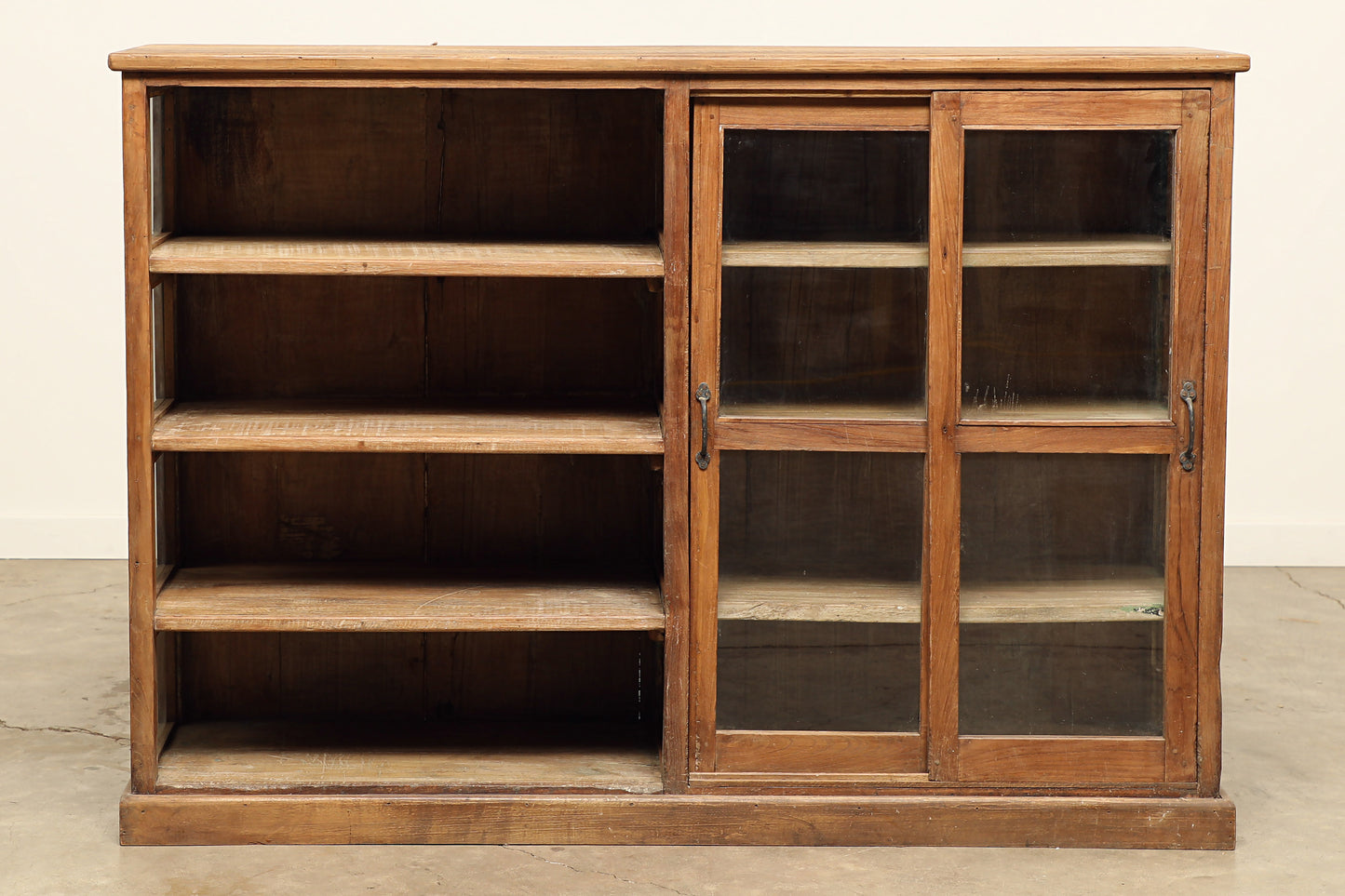 (SCG060) Vintage Sliding Cabinet (61x16x44)