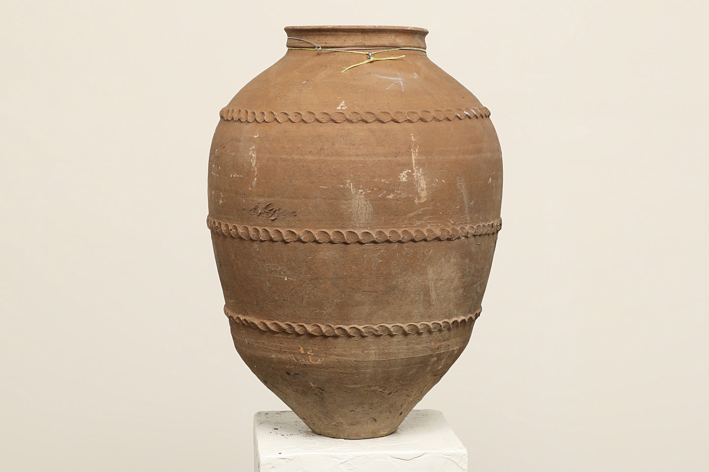 (IWB294) Vintage Turkish Pot (17x17x25)