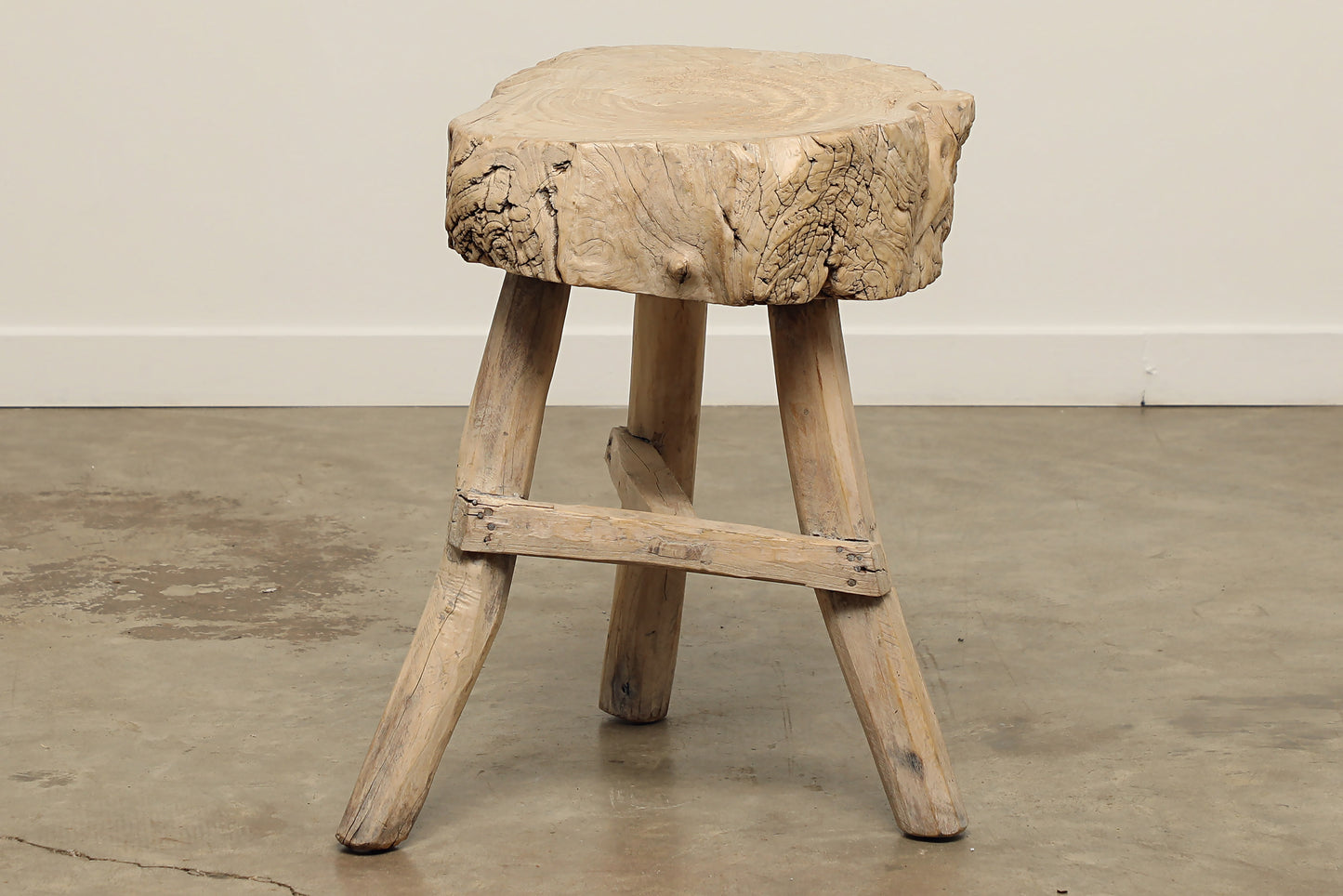 (GAS051) Reclaimed Poplar Side Table (19x16x26)