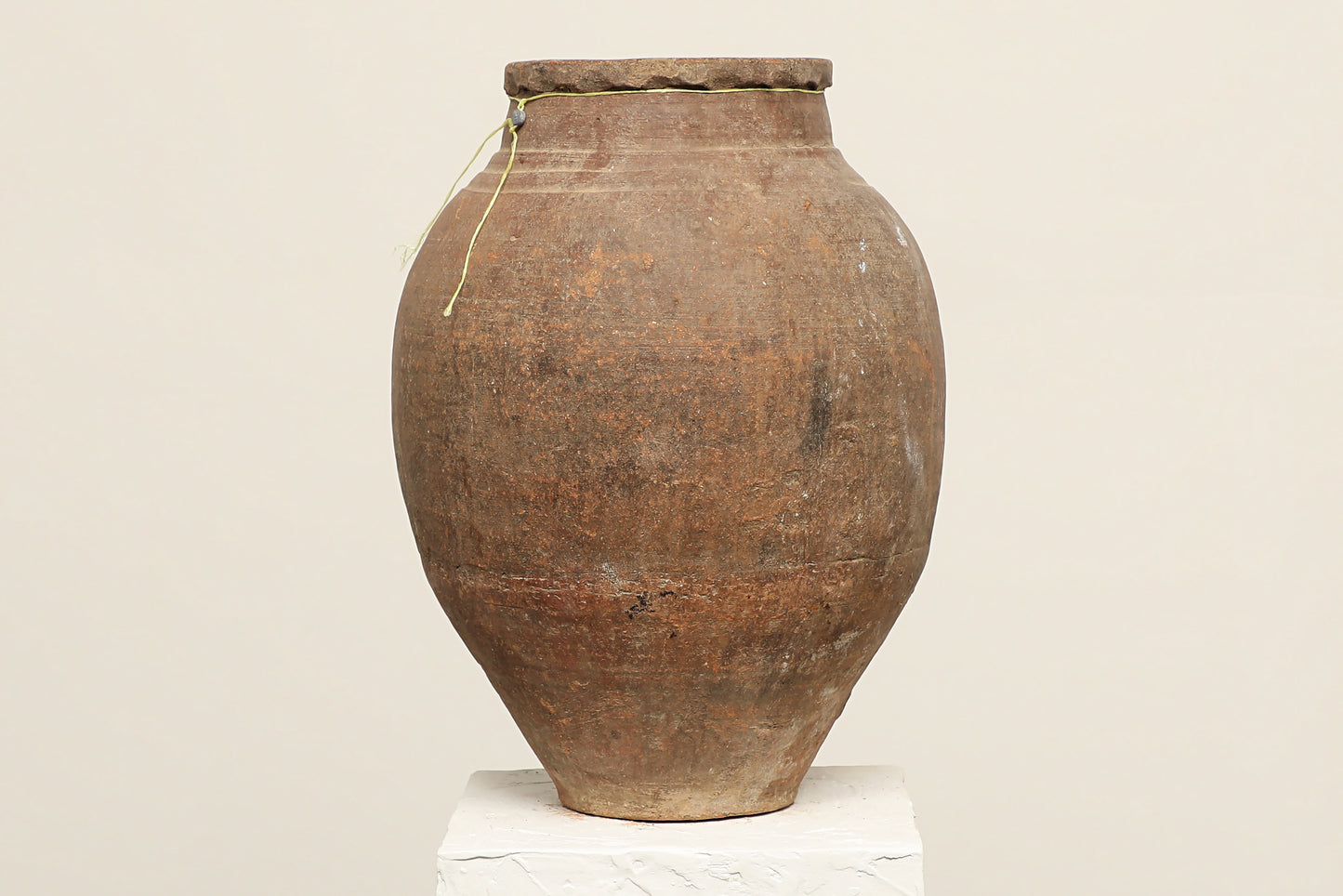 (IWB245) Vintage Turkish Pot (14x14x20)