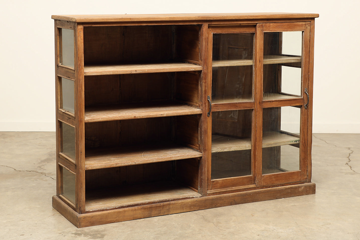 (SCG060) Vintage Sliding Cabinet (61x16x44)