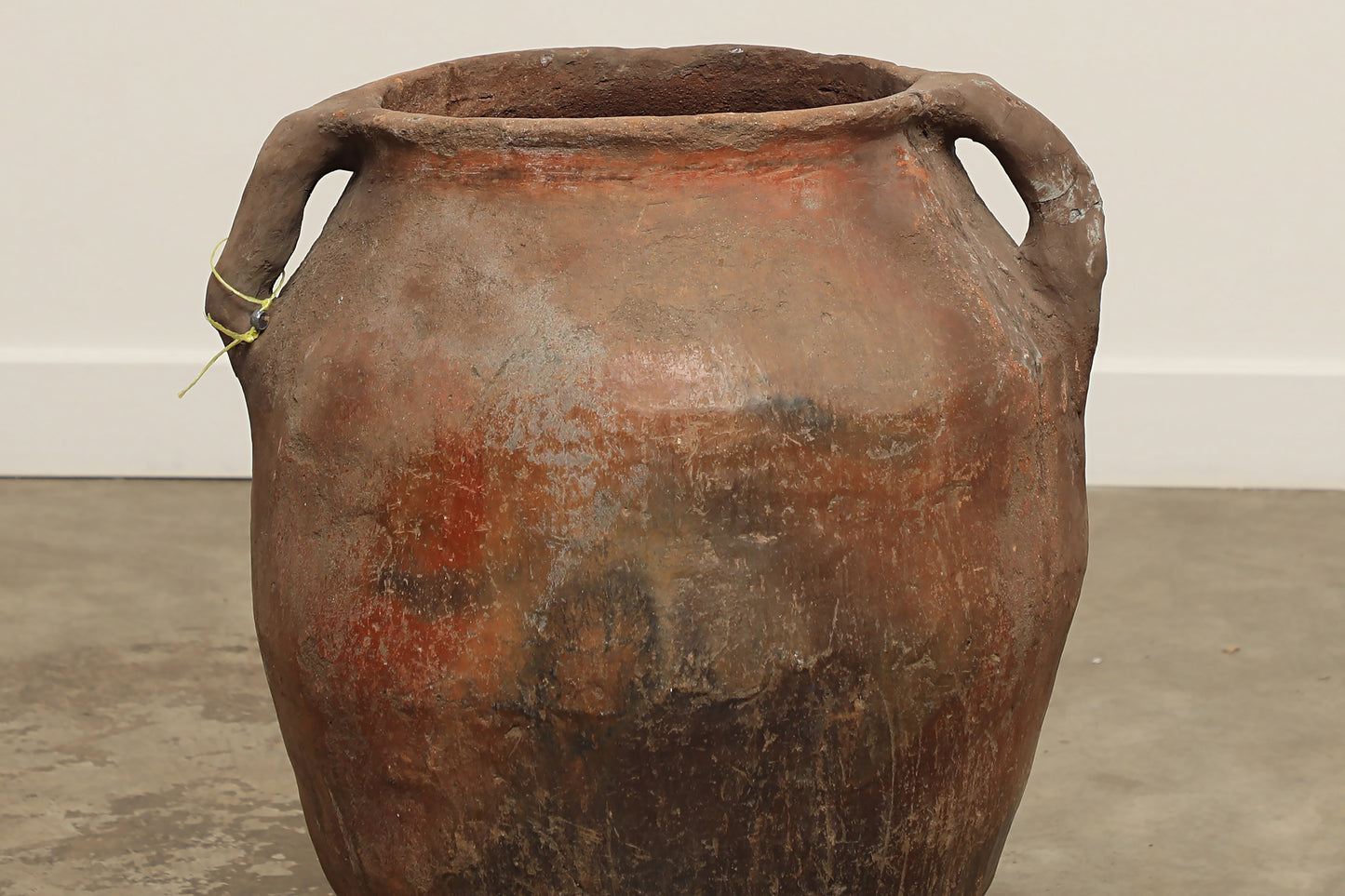 (IWB407) Vintage Turkish Bayburt Pot (18x18x24)