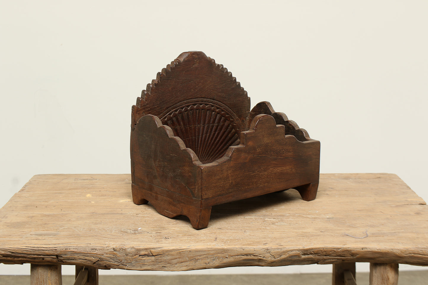 (PP045 ) Vintage Temple Stand (14x10x13)