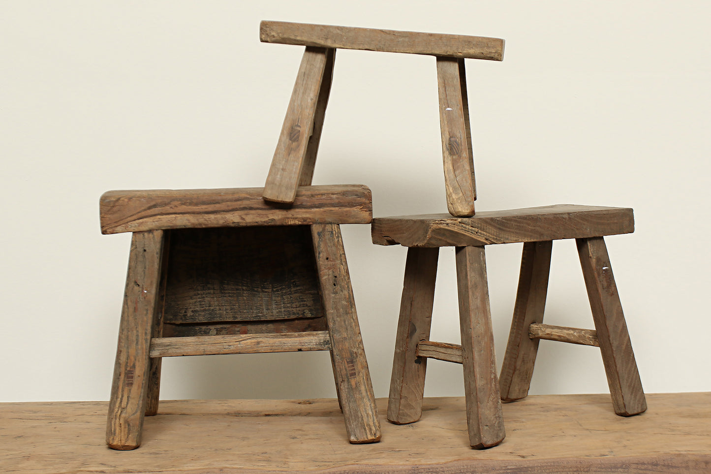 (GAQ117) Vintage Elm Stool - Circa 1910 (14x5x8)