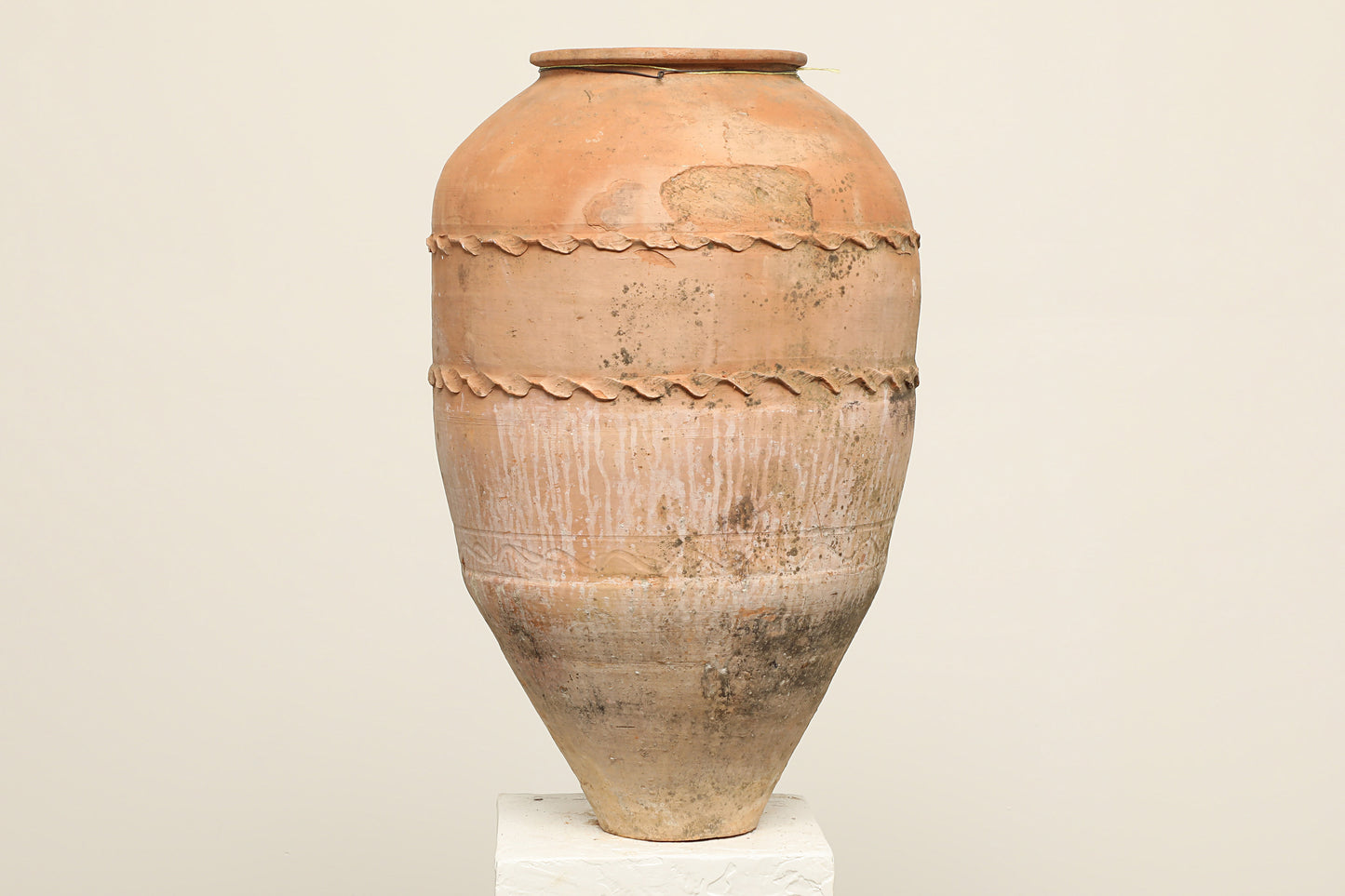 (IWB365) Vintage Turkish Pot (18x18x30)