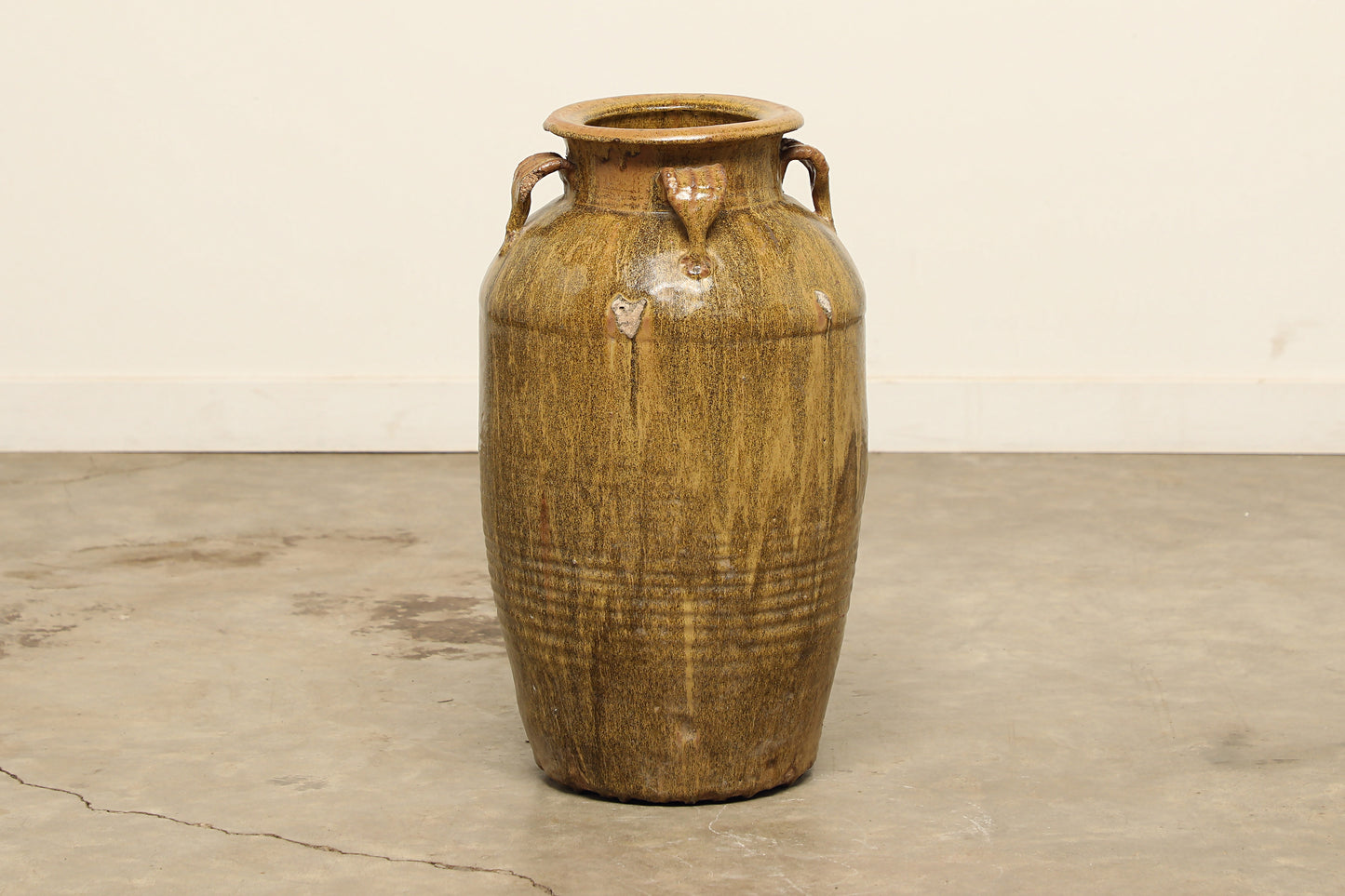 (GAT027) Vintage Henan Pot - Circa 1944 (13x13x26)