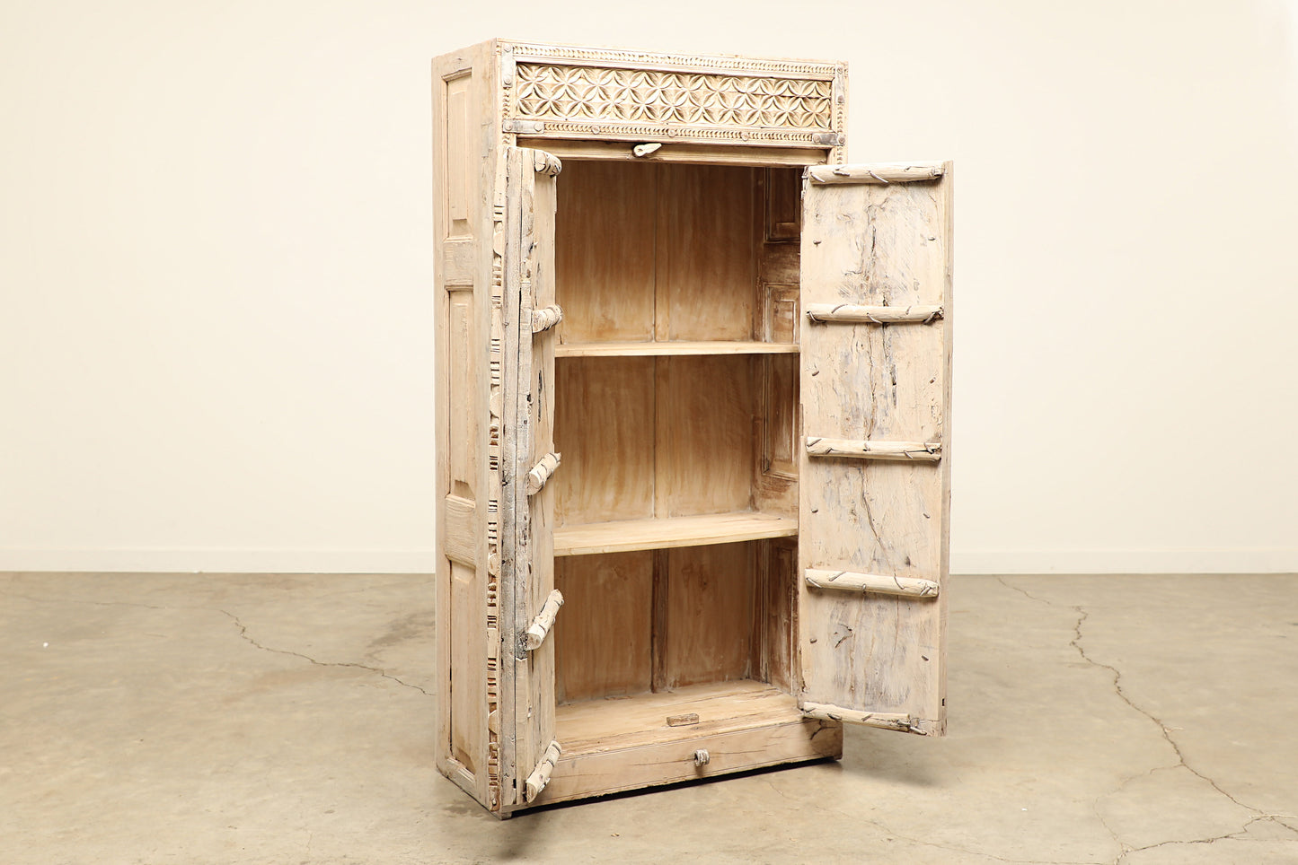 (SCG073) Old Door Cabinet (36x16x67)