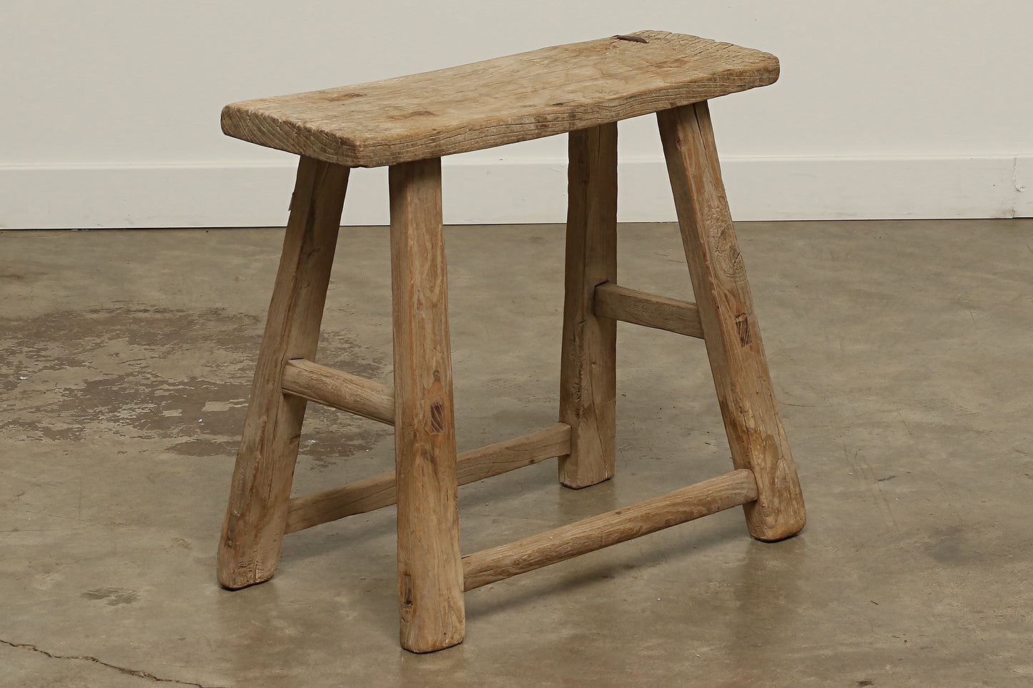 (GAN091-N6) Vintage Elm Stool (21x7x22)