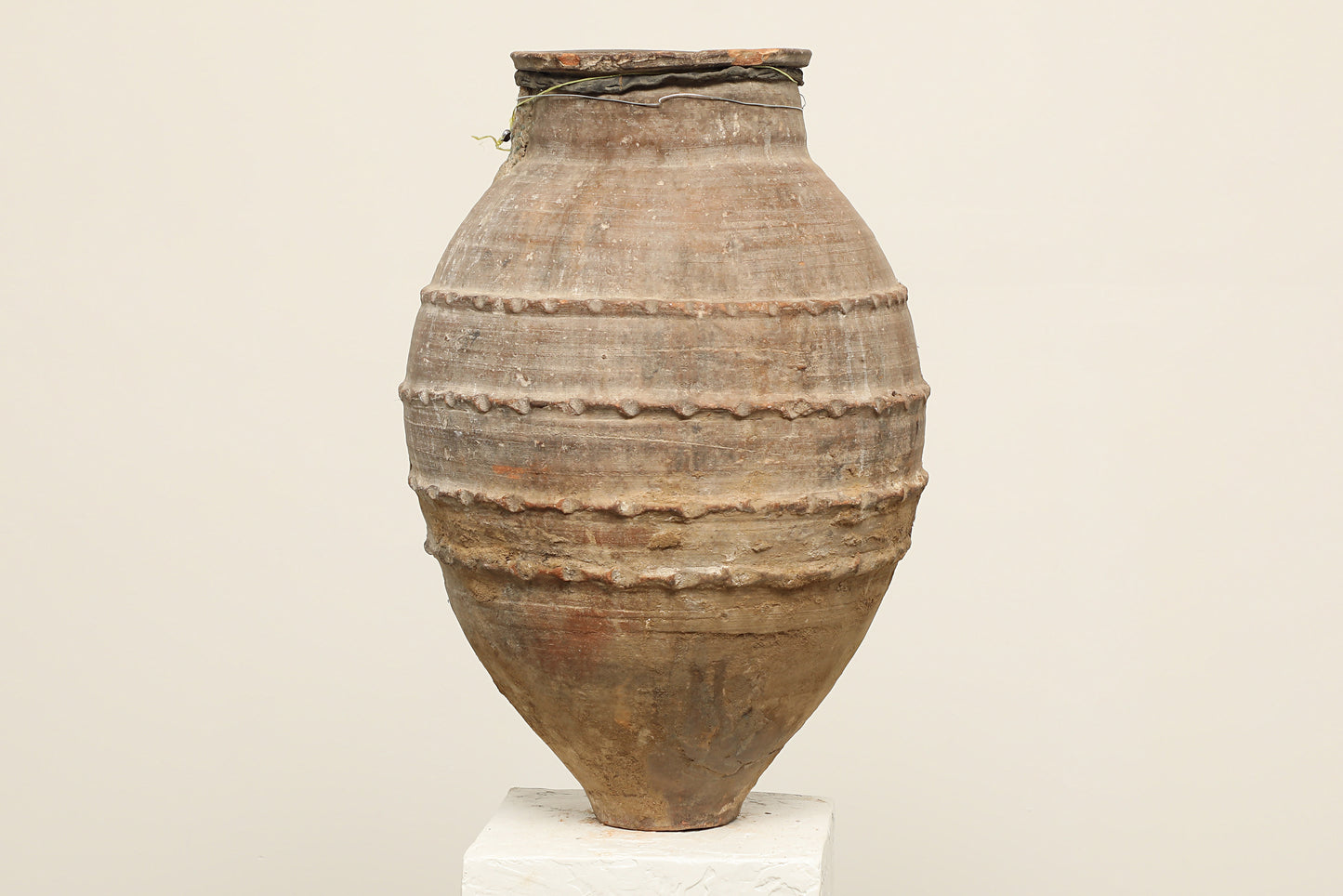 (IWB352) Vintage Turkish Pot (19x19x28)