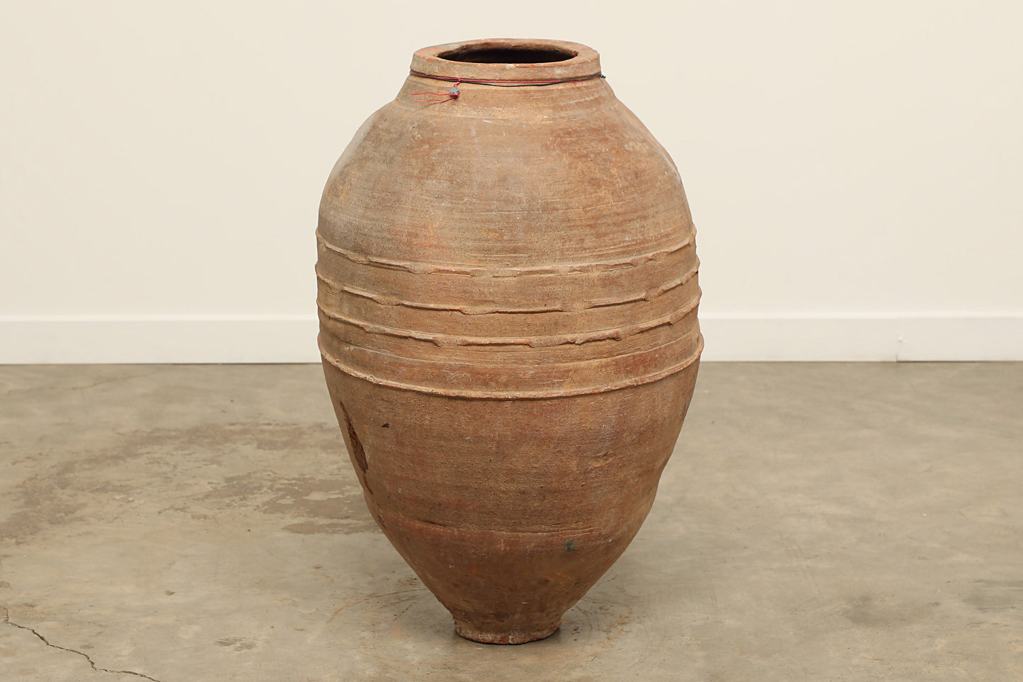 (IWB390) Vintage Turkish Pot (23x23x33)