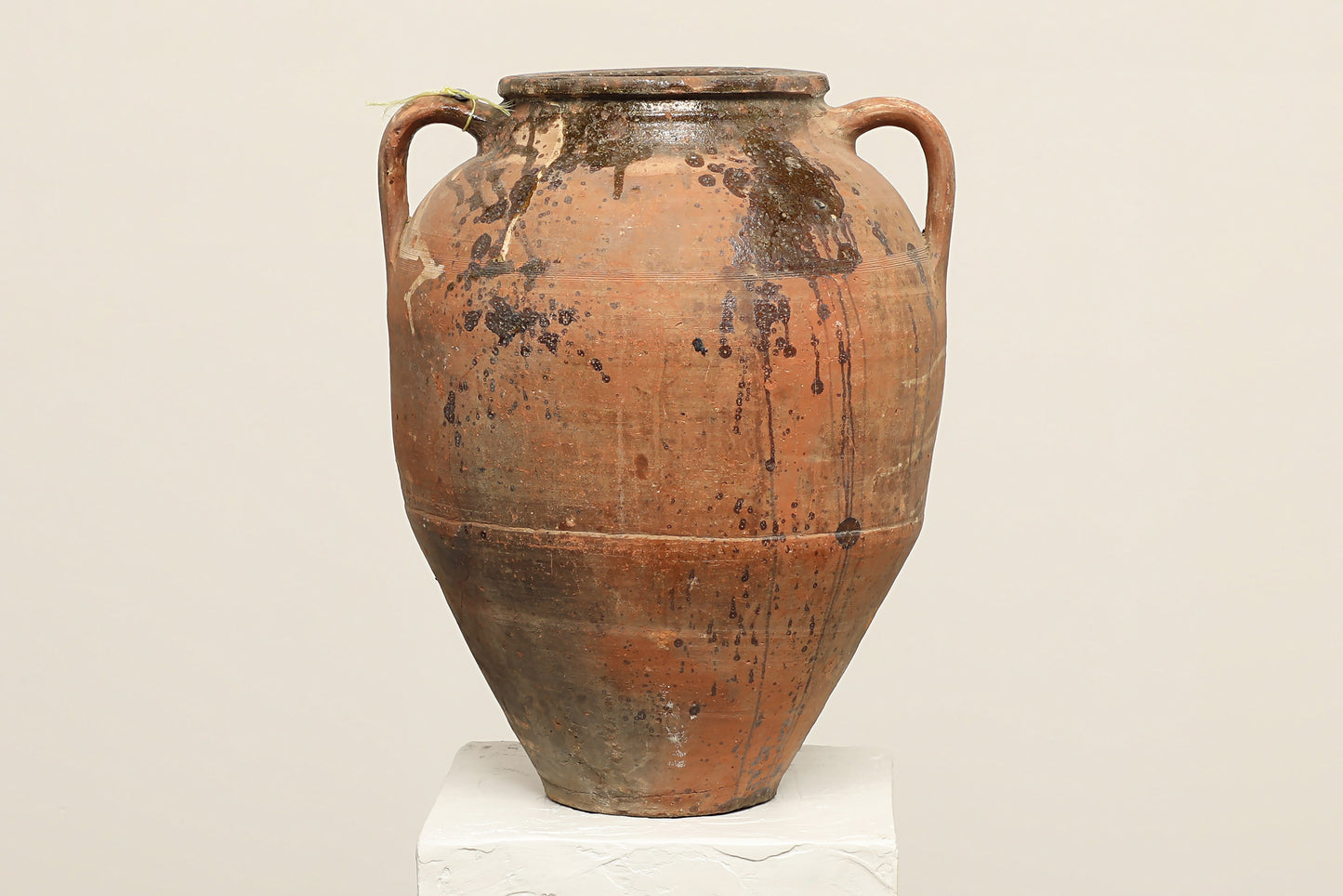 (IWB250) Vintage Turkish Pot (15x15x20)