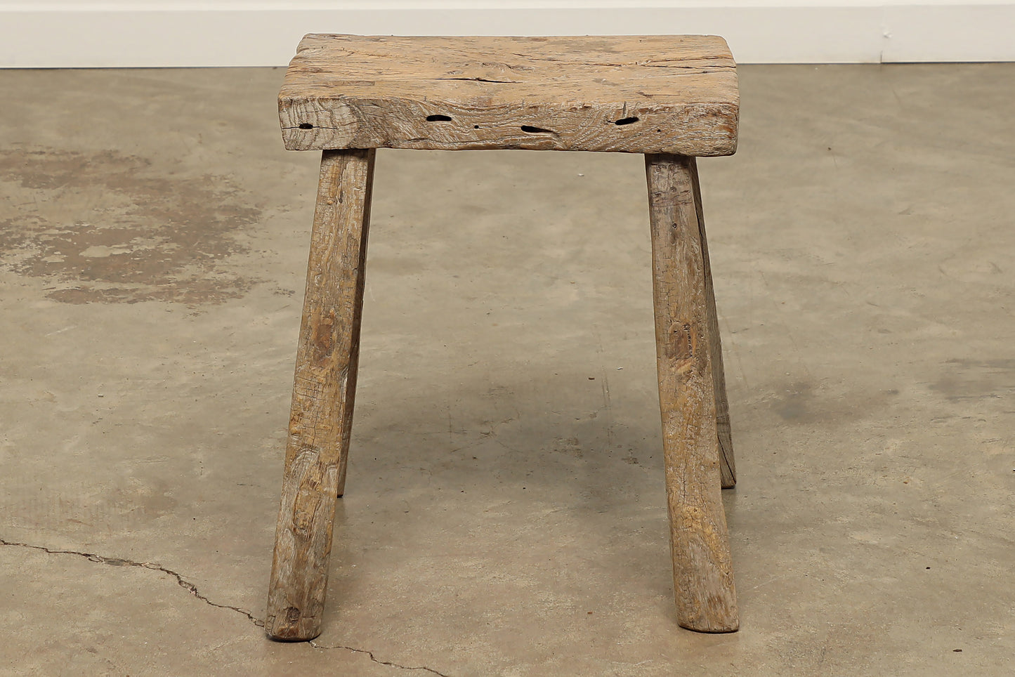 (GAS104) Vintage Elm Stool - Circa 1940 (17x11x20)