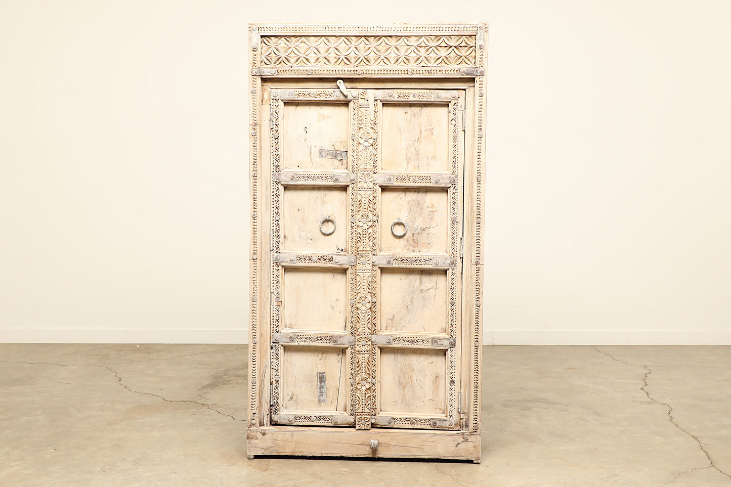 (SCG073) Old Door Cabinet (36x16x67)
