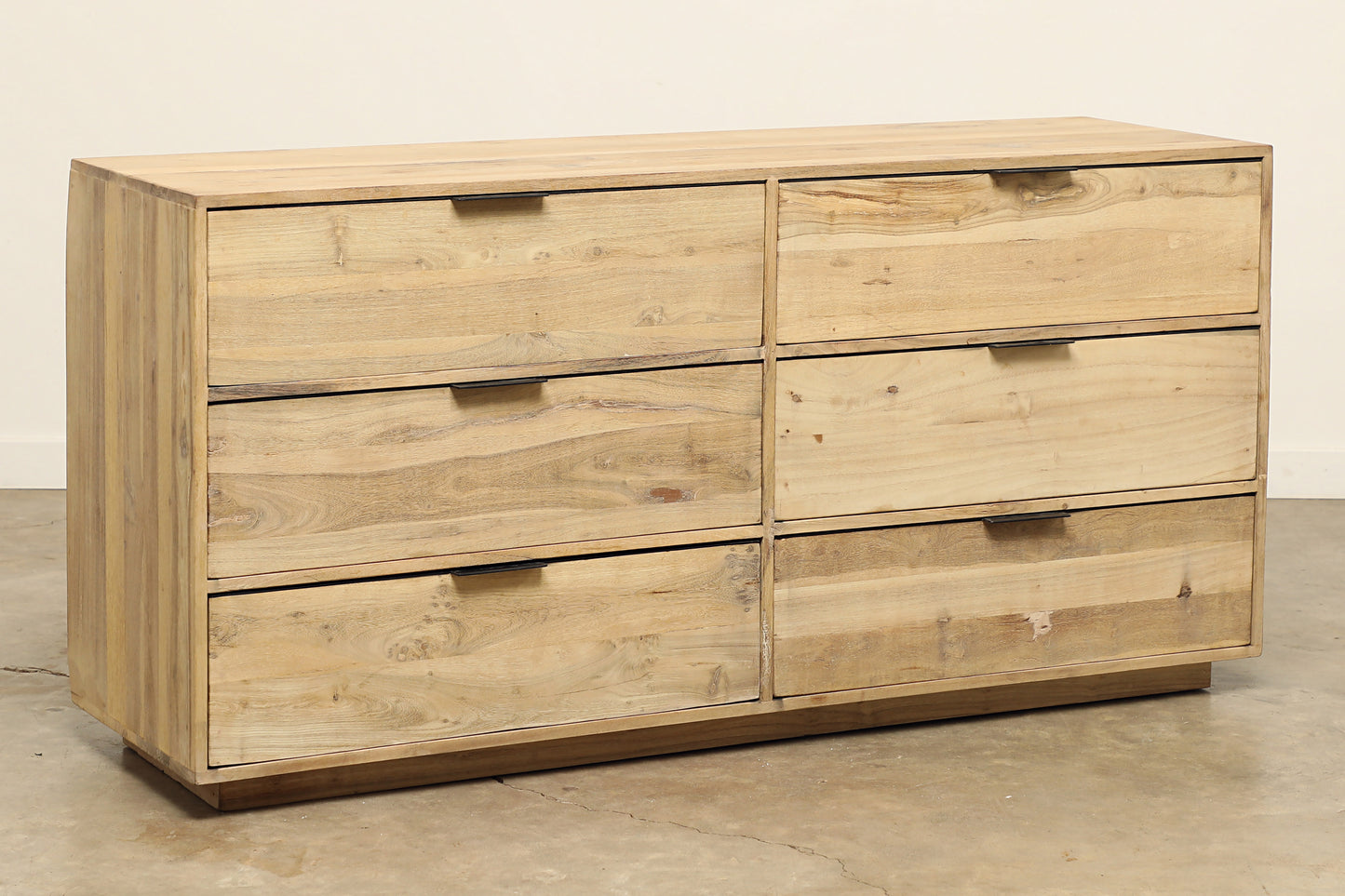 (PP160) Brooks Lowboy Dresser (63x19x31)