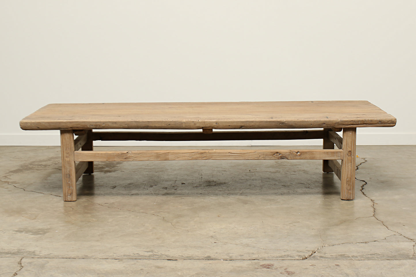 (GAQ068) Vintage Elm Coffee Table - Circa 1850 (81x35x18)