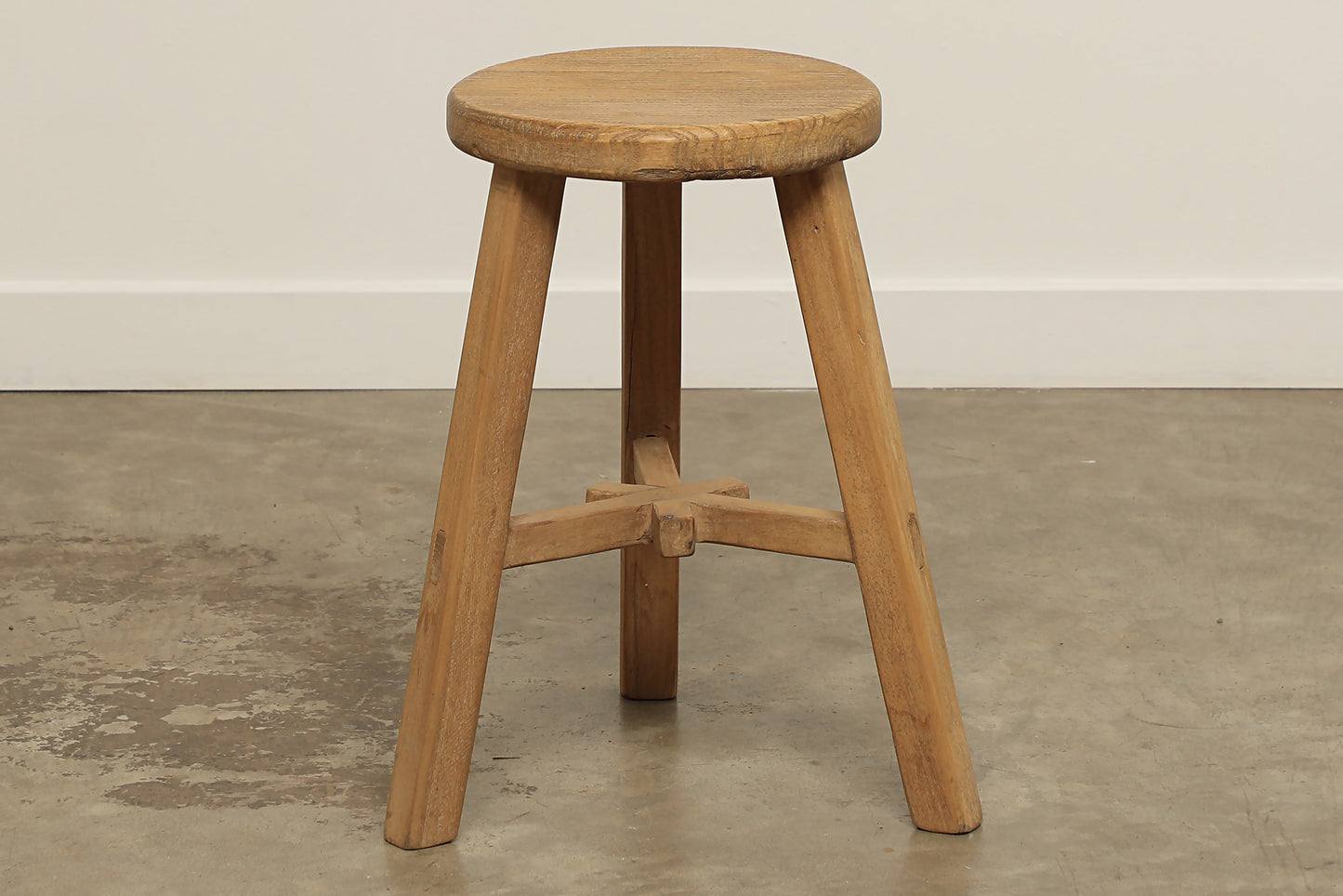 (GAS076) Leone Elm Stool (12x12x20)