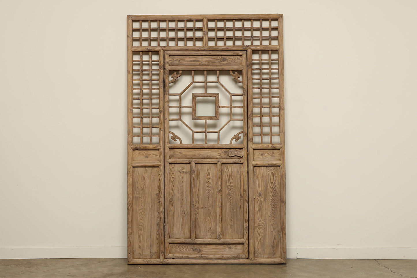 Vintage Lattice Screen - Circa 1920