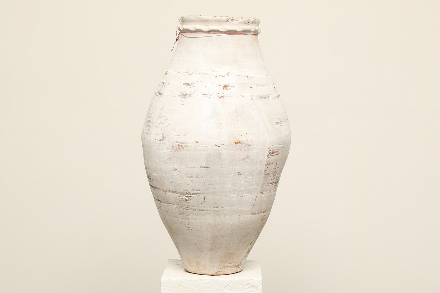 (IWB348) Vintage Turkish Pot (18x18x32)
