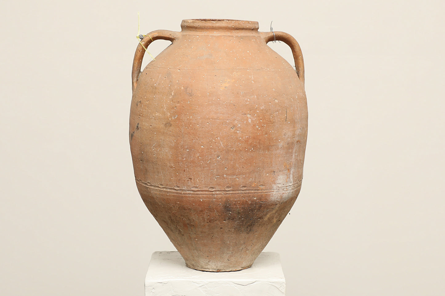 (IWB254) Vintage Turkish Pot (16x16x23)