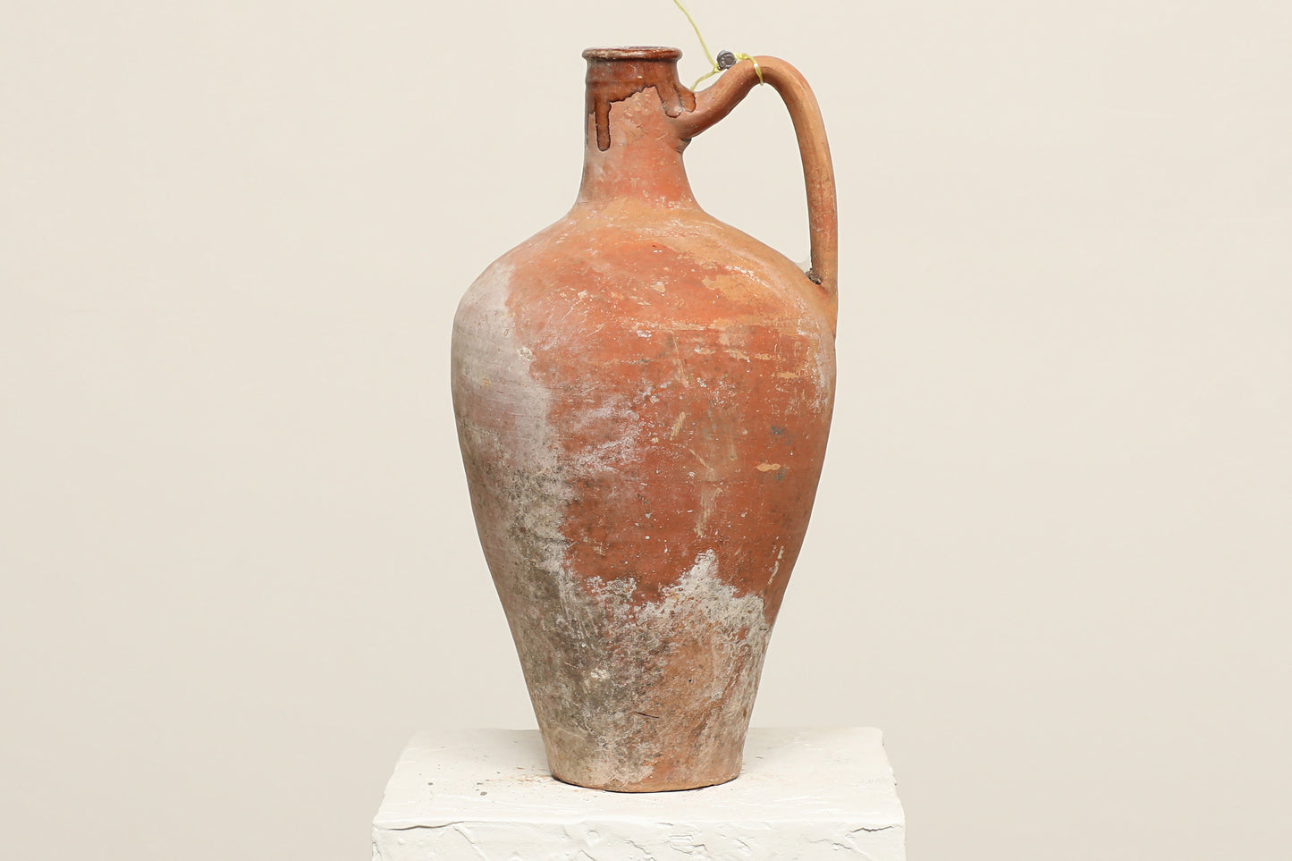 (IWB136) Vintage Turkish Pot (9x9x18)