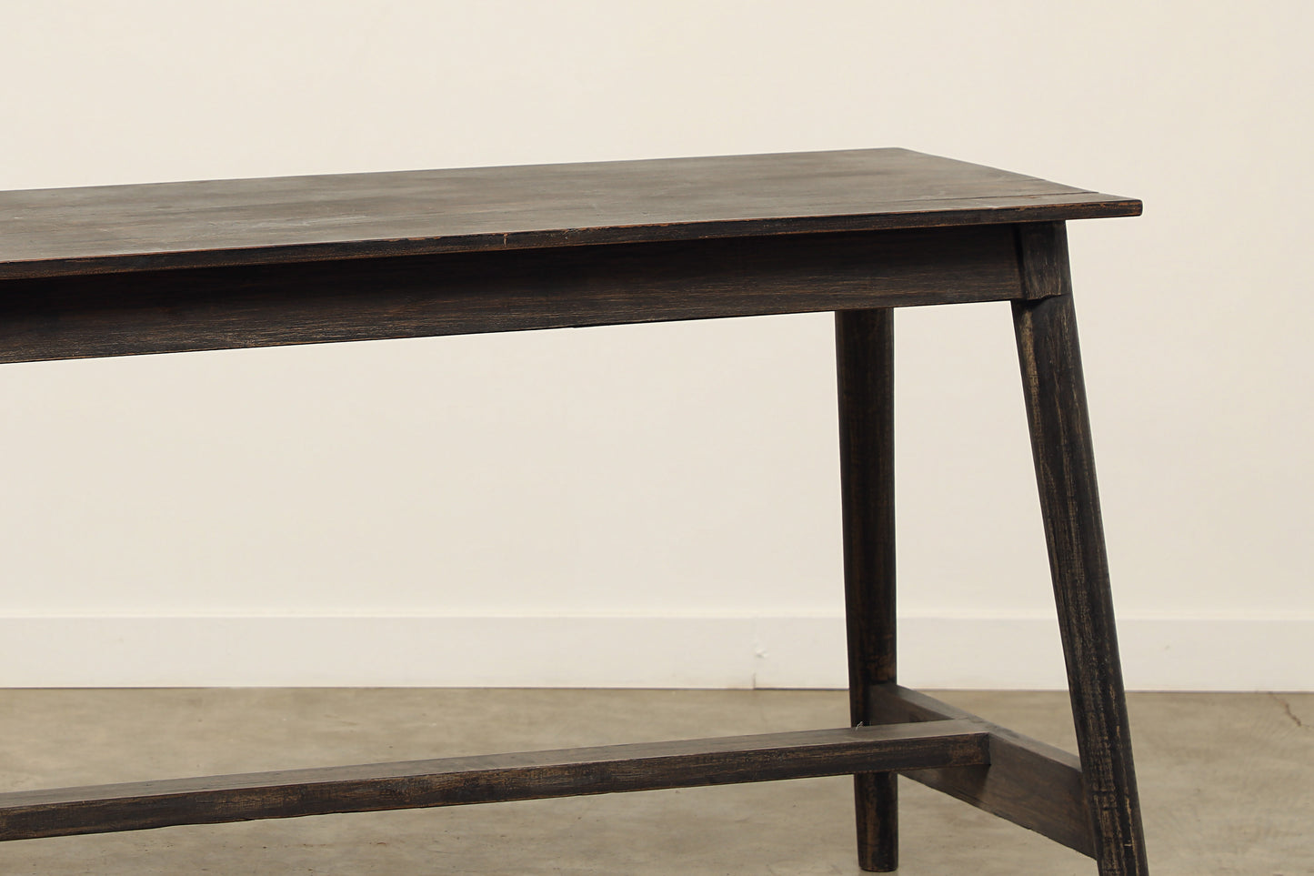 (SCP145) Vintage Console (69x21x31)