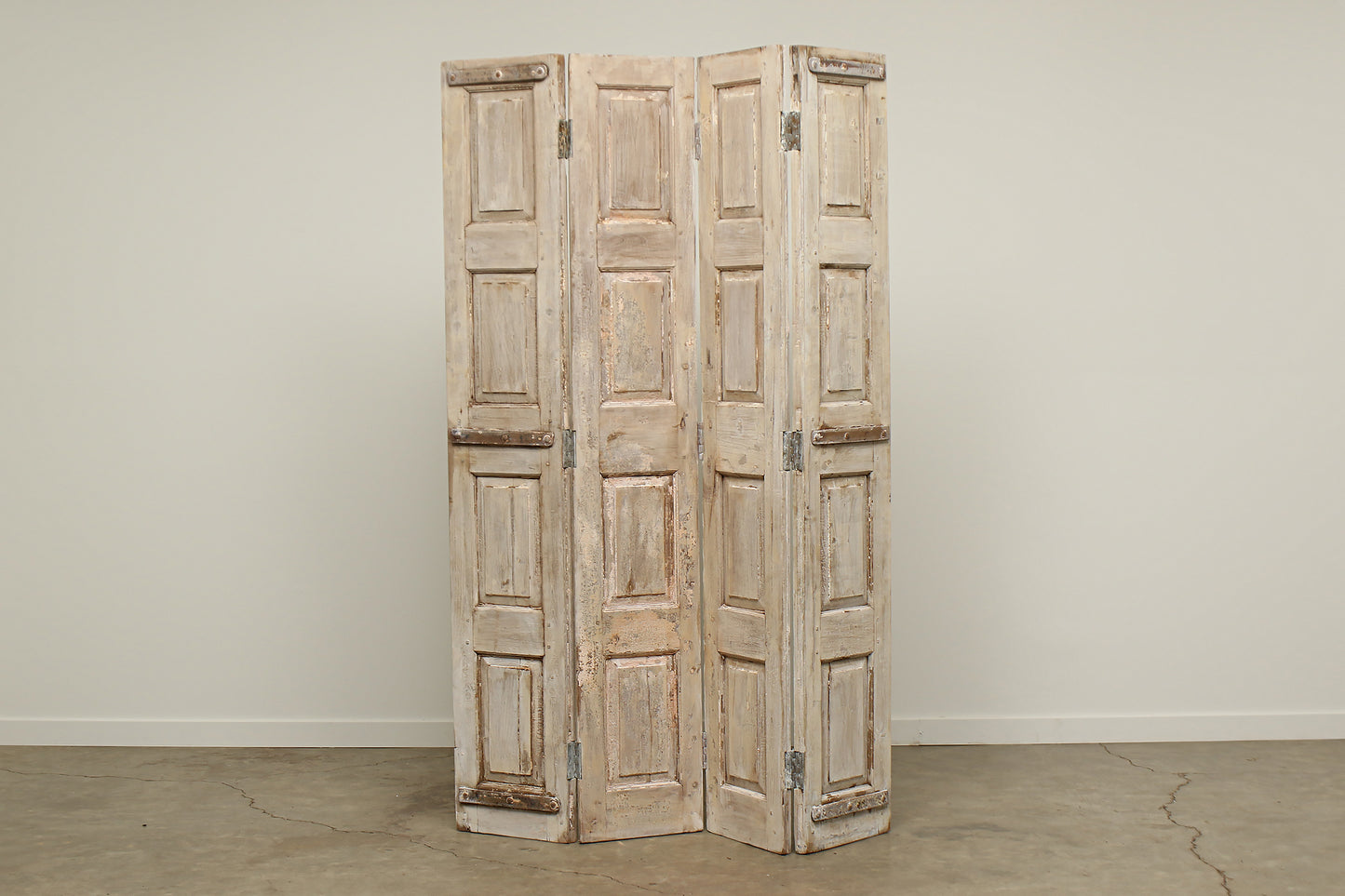 Antique Partition III