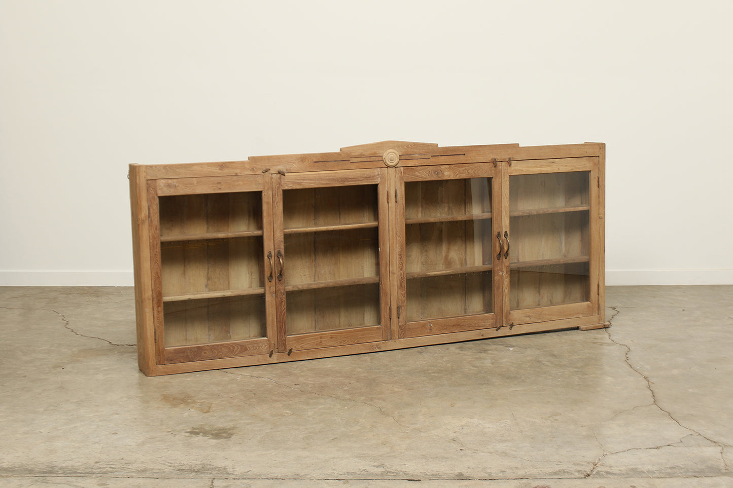 (PP052 ) Vintage Showcase (90x7x38)