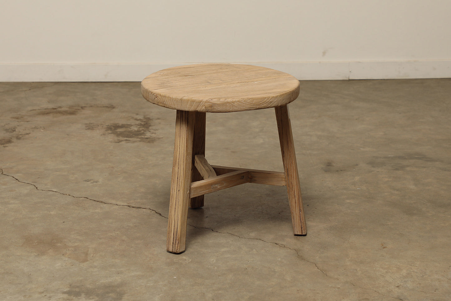 (GAT103) Forest Side Table (20x20x20)