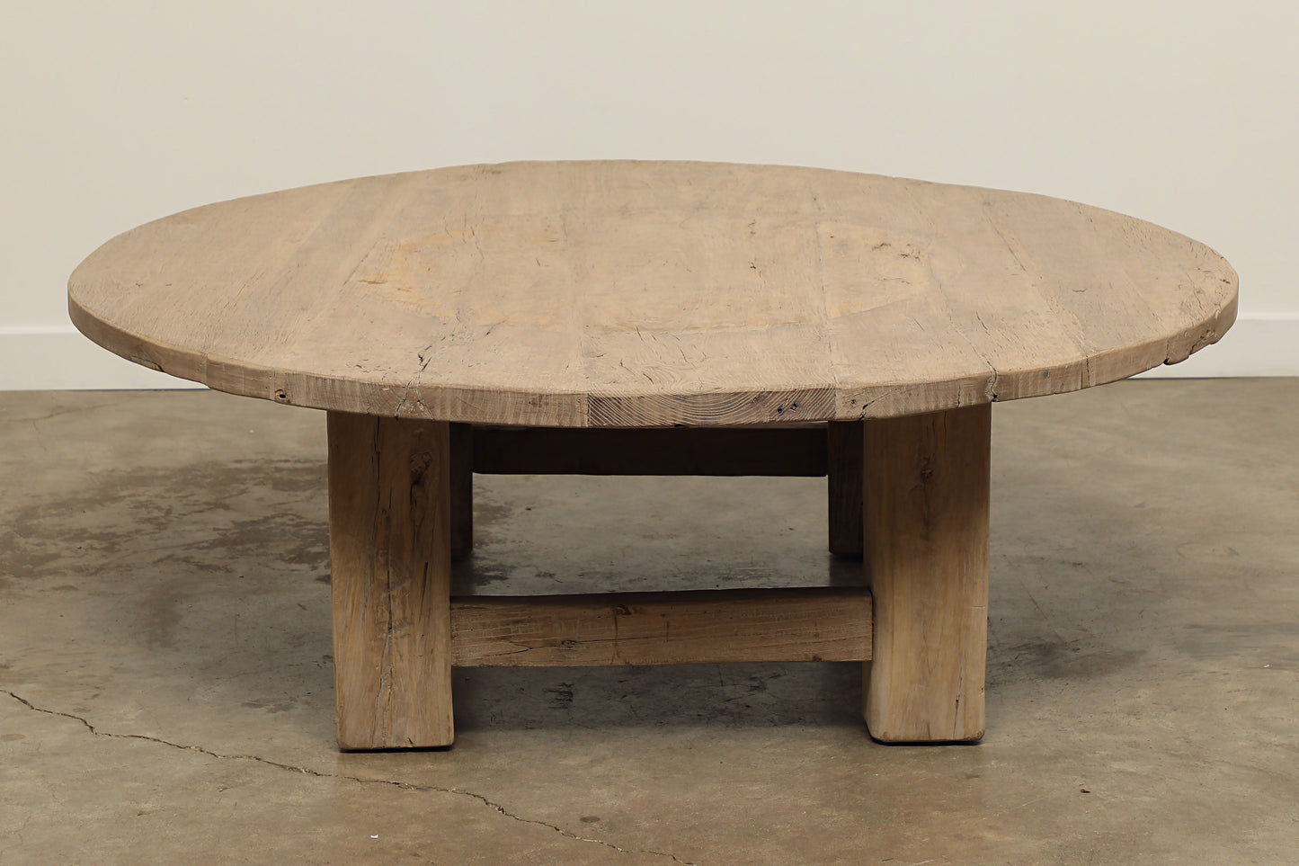 (GAK051-S1) Carpenter Coffee Table (54x54x17)