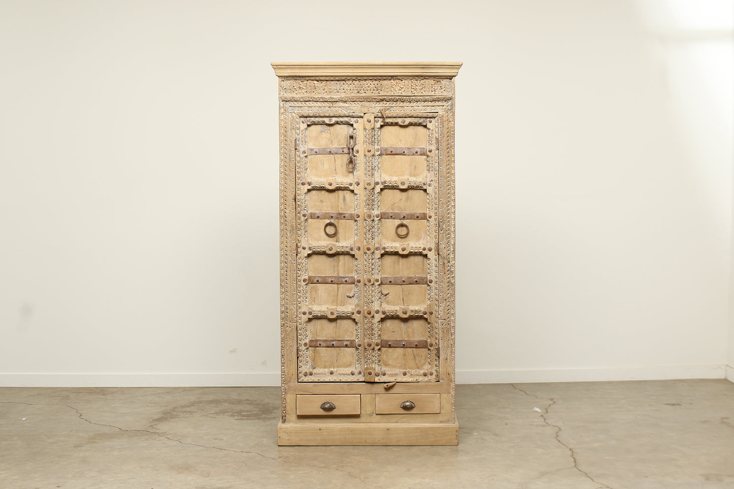 (PP048 ) Old Door Cabinet (38x19x77)