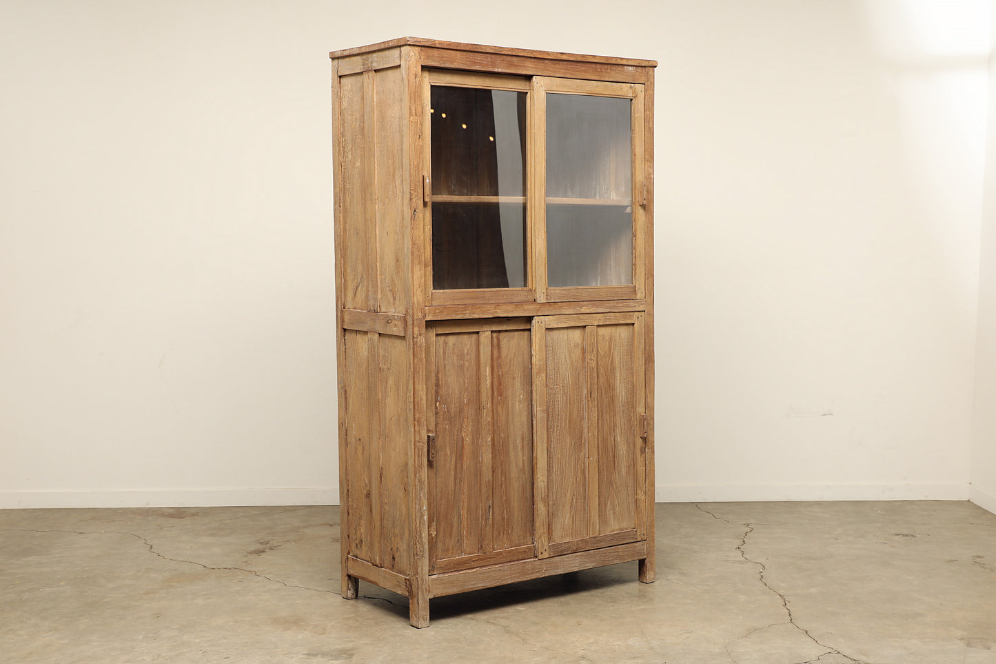 (LHE050) Vintage Teak & Glass Sliding Cabinet (47x24x86)