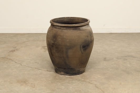 (GAV044) Vintage Shanxi Water Pot - Circa 1820 (22x22x24)